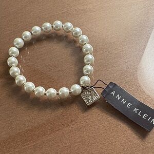 Anne Klein Cream Pearl Bracelet